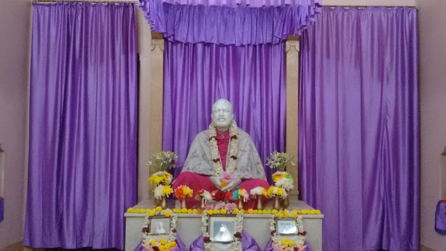 Sri Ramakrishna Sri Ramakrishna