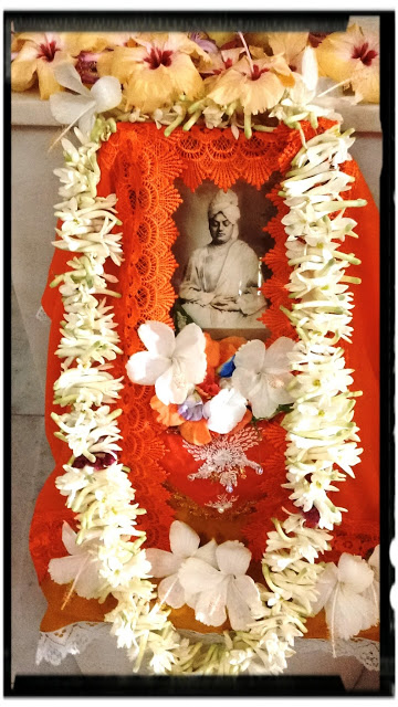SWAMI VIVEKANANDA SWAMI VIVEKANANDA