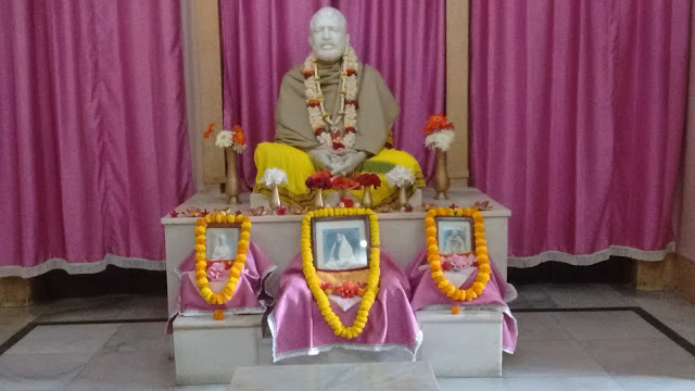 Sri Ramakrishna Sri Ramakrishna