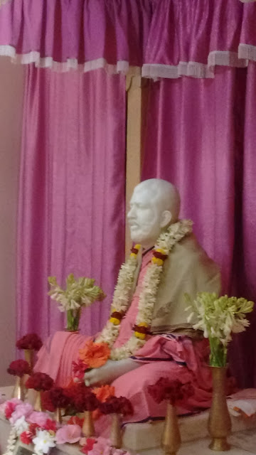 Sri Ramakrishna Sri Ramakrishna