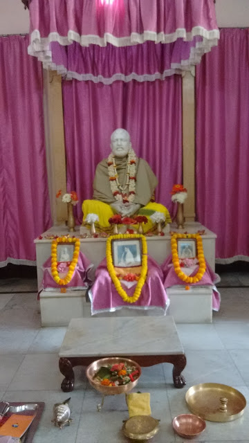 Sri Ramakrishna Sri Ramakrishna